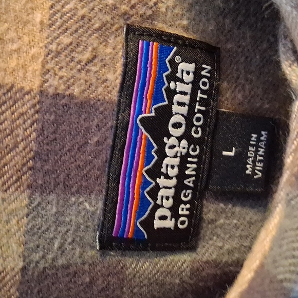 Patagonia Fjord Flannel Organic Cotton Plaid Shirt - Brown and Gray - Picture 2 of 5